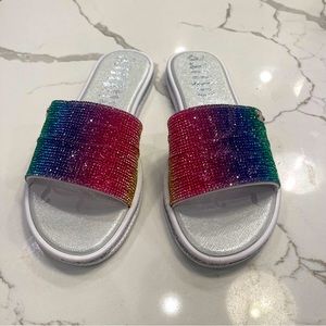 Juicy Couture Yummy Slides size 7. No tags but never worn. Smoke free home.